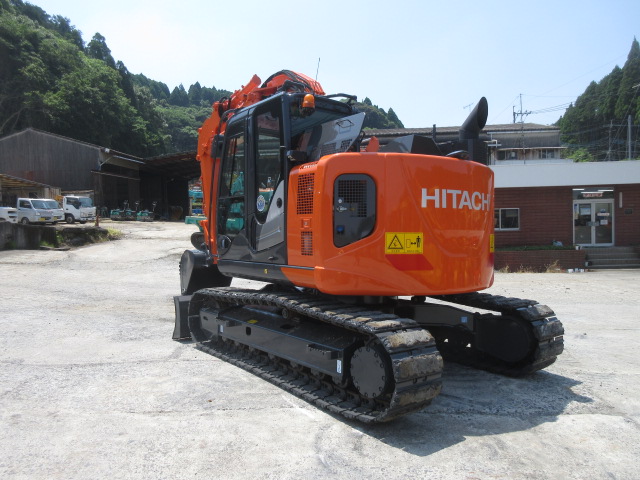 ZX135USOS-6 HITACHIの中古油圧ショベル｜株式会社ナンニチ｜104393