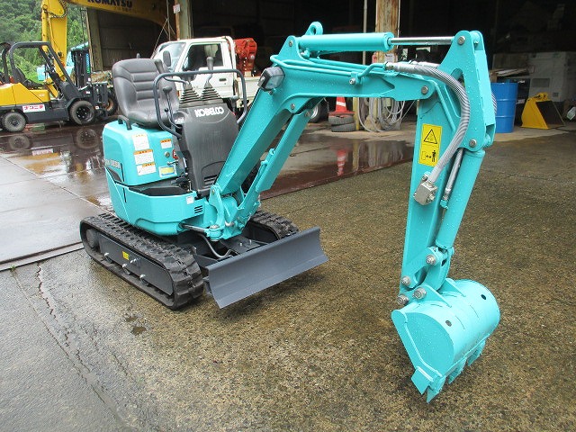 陳年老客　ミニ 株式会社ナンニチ｜KOBELCO ミニショベル SK10SR-5 PA06-00174