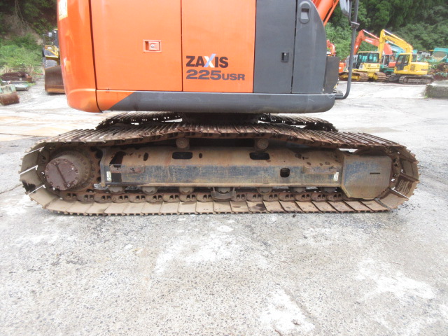 株式会社ナンニチ｜HITACHI 油圧ショベル ZX225USR-5B 301641