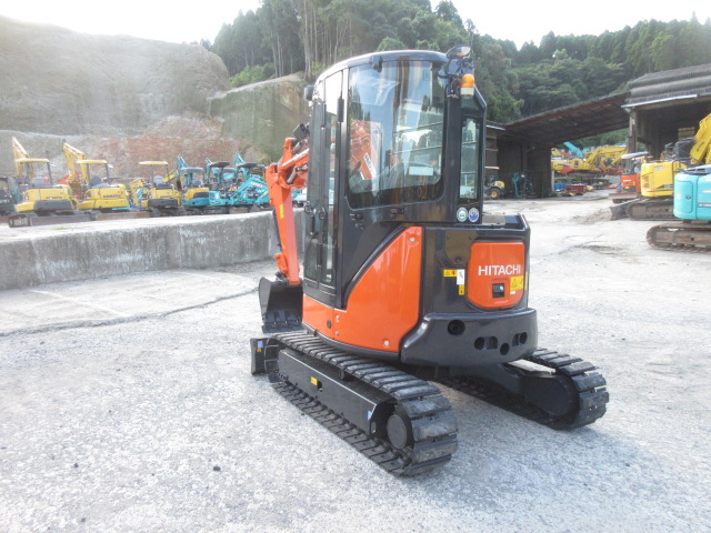 株式会社ナンニチ｜HITACHI ミニショベル ZX40UR-5B 50270