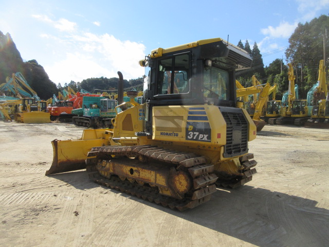 株式会社ナンニチ｜KOMATSU ブルドーザー D37PX-23 80686