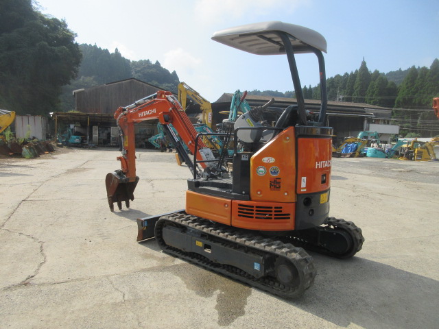 株式会社ナンニチ｜HITACHI ミニショベル ZX20U-5A 22047