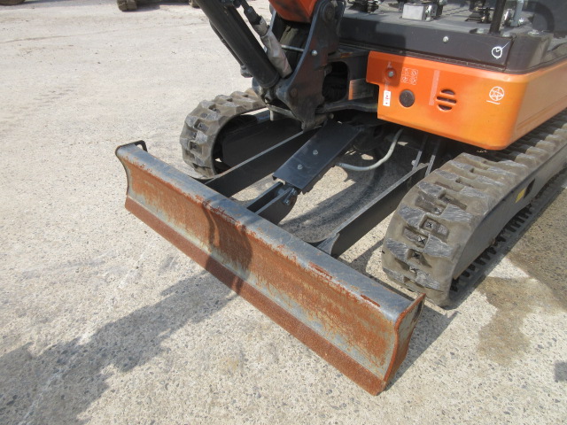 株式会社ナンニチ｜HITACHI ミニショベル ZX20U-5A 22047