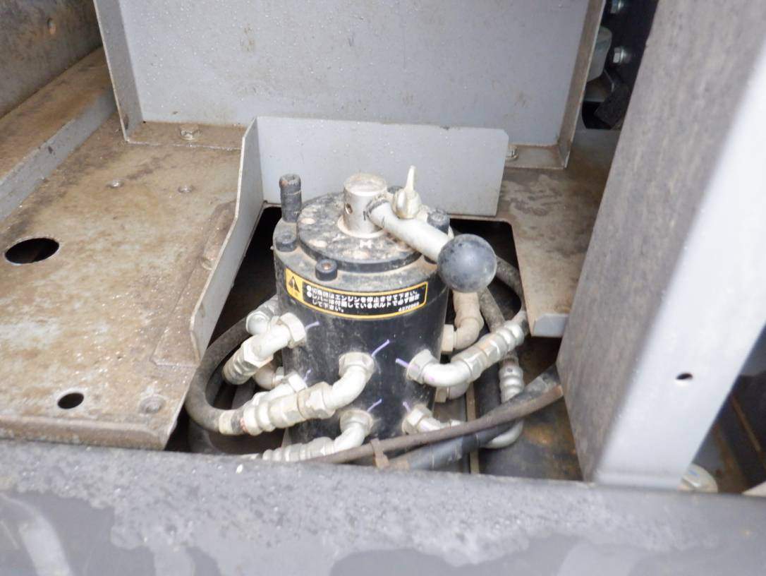 株式会社ナンニチ｜HITACHI 油圧ショベル ZX200-6 506822