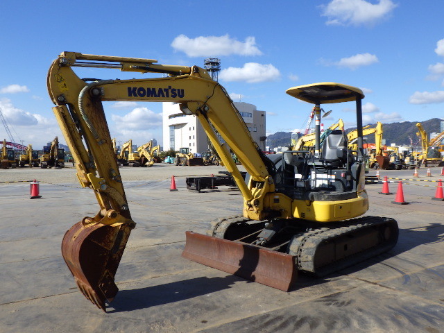 KOMATSU PC45MR-5 �~�j�V���x��